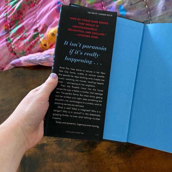 The Woman in the Window AJ Finn Hardback Book - Picture 4 of 4